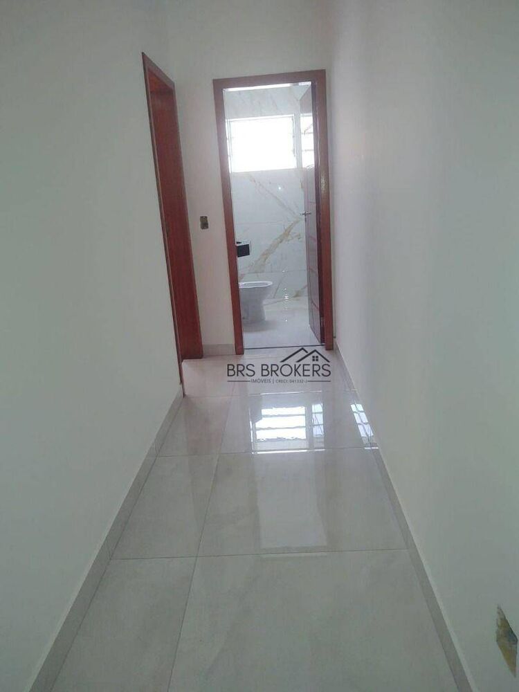 Sobrado à venda com 3 quartos, 130m² - Foto 1