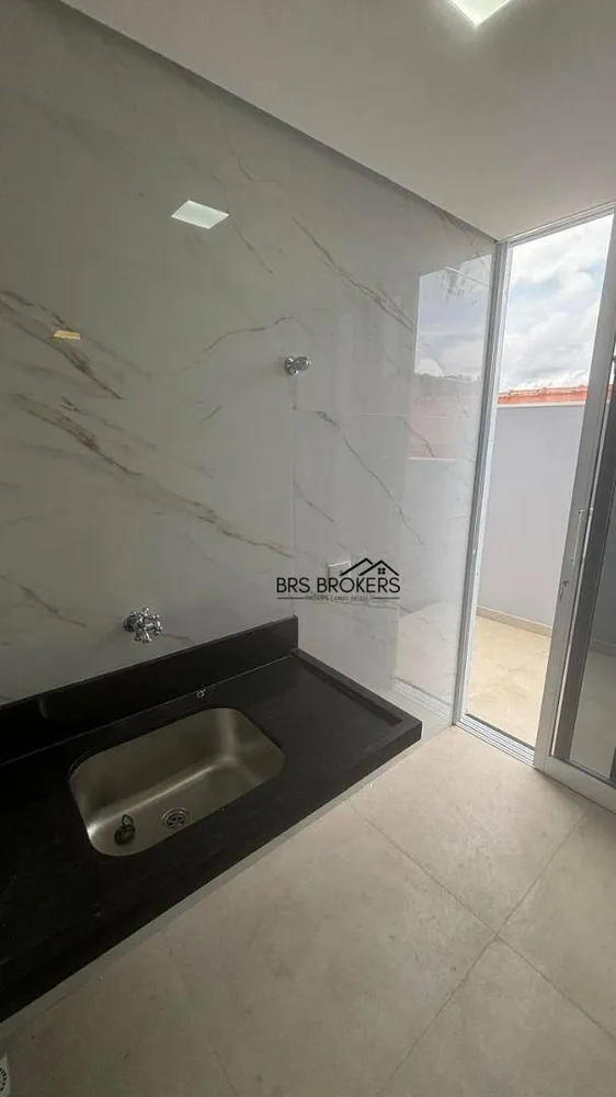 Sobrado, 3 quartos, 198 m² - Foto 1