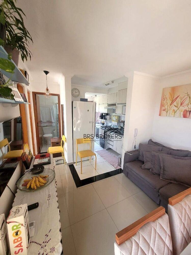 Apartamento à venda com 2 quartos, 42m² - Foto 6