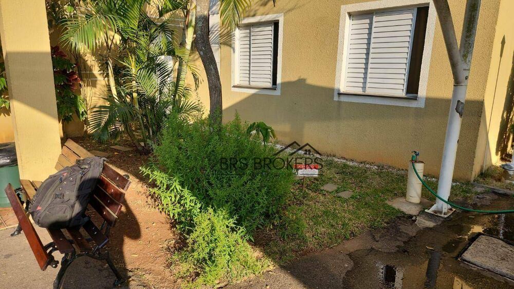 Apartamento à venda com 2 quartos, 42m² - Foto 21