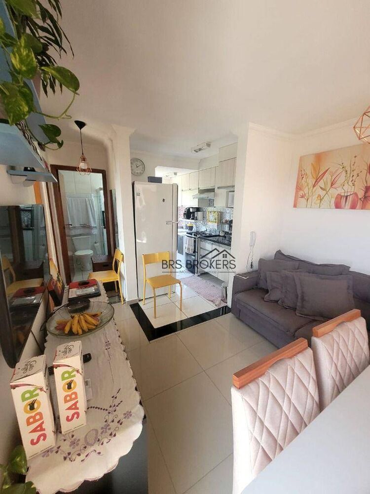 Apartamento à venda com 2 quartos, 42m² - Foto 5