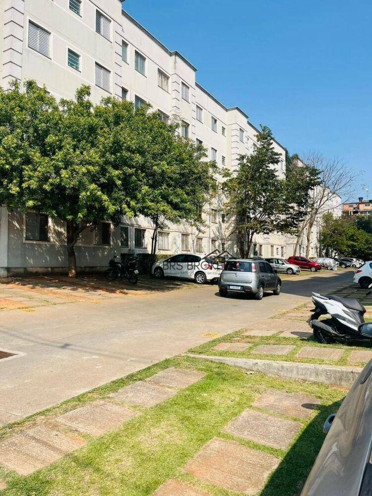 Apartamento à venda com 2 quartos, 45m² - Foto 5