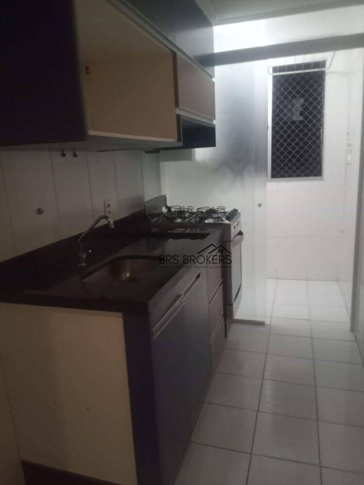 Apartamento à venda com 2 quartos, 45m² - Foto 4