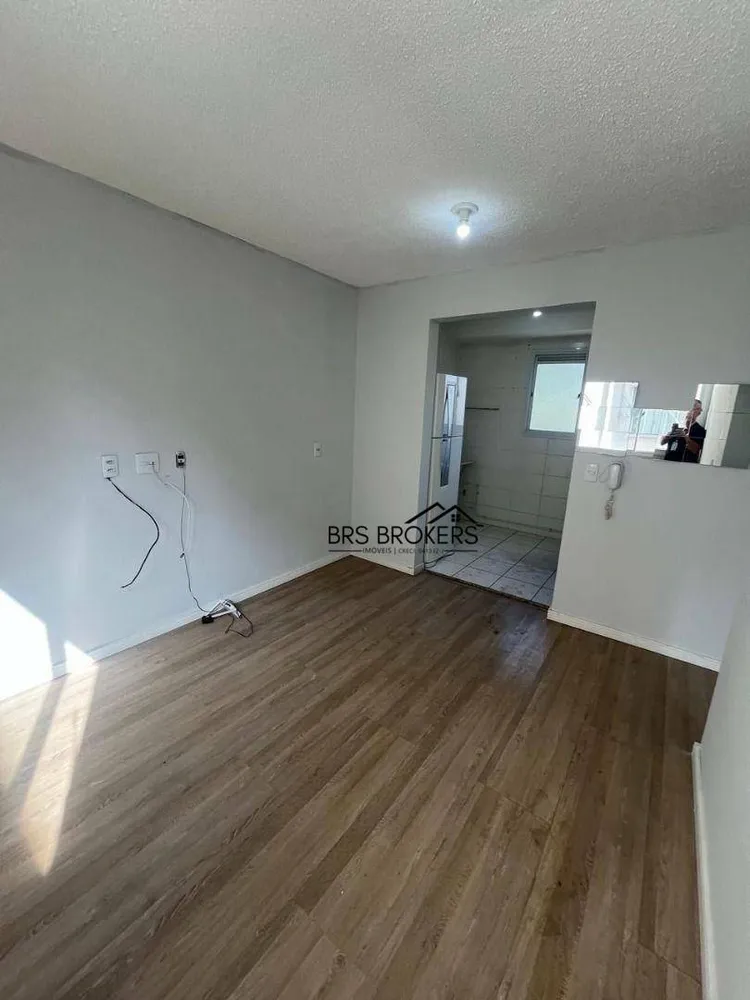 Apartamento, 2 quartos, 42 m² - Foto 1