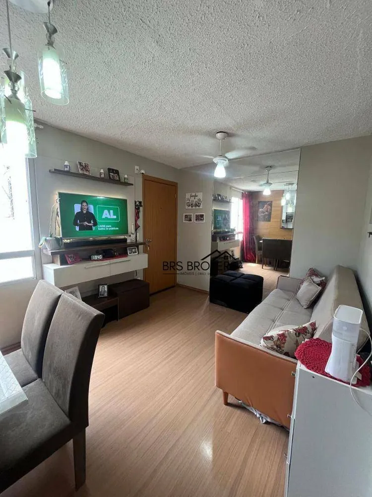Apartamento, 2 quartos, 46 m² - Foto 2