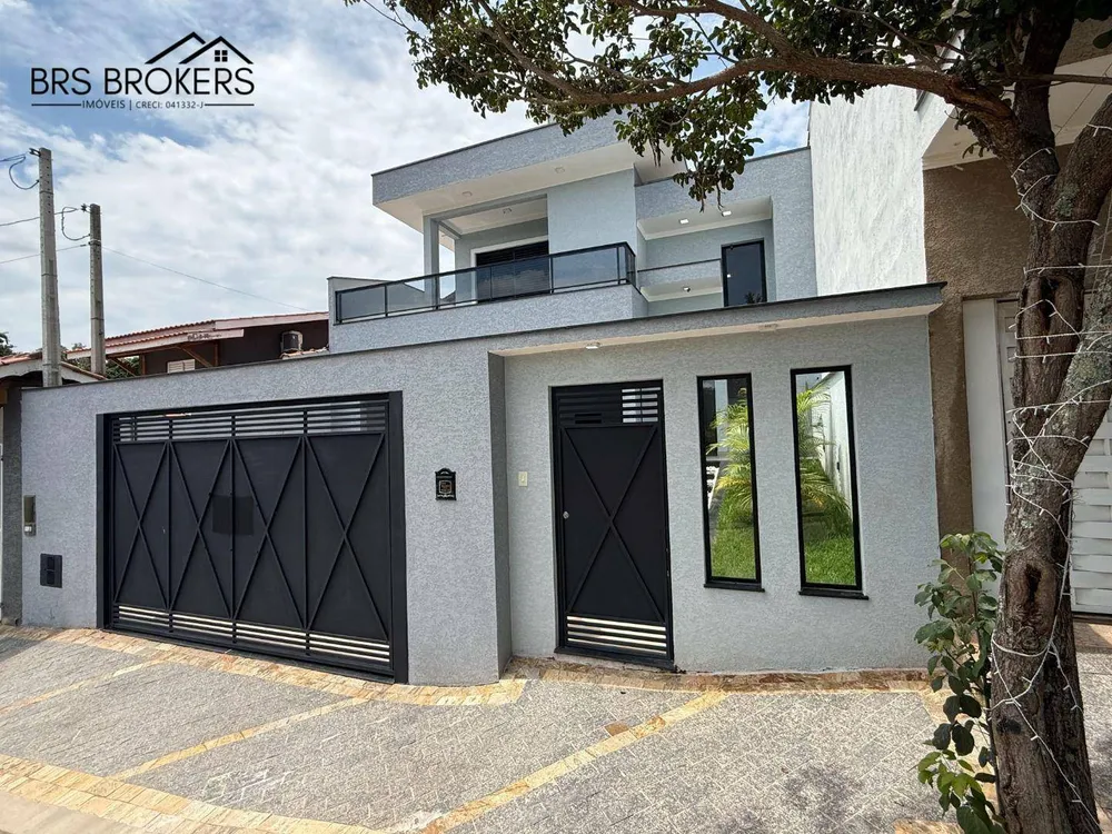 Sobrado, 3 quartos, 172 m² - Foto 1