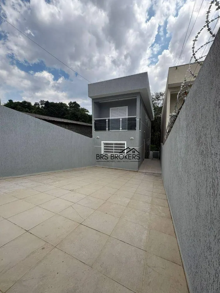 Sobrado, 3 quartos, 180 m² - Foto 1