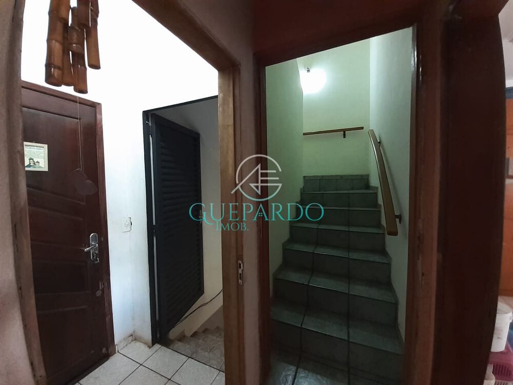 Casa, 6 quartos, 225 m² - Foto 12