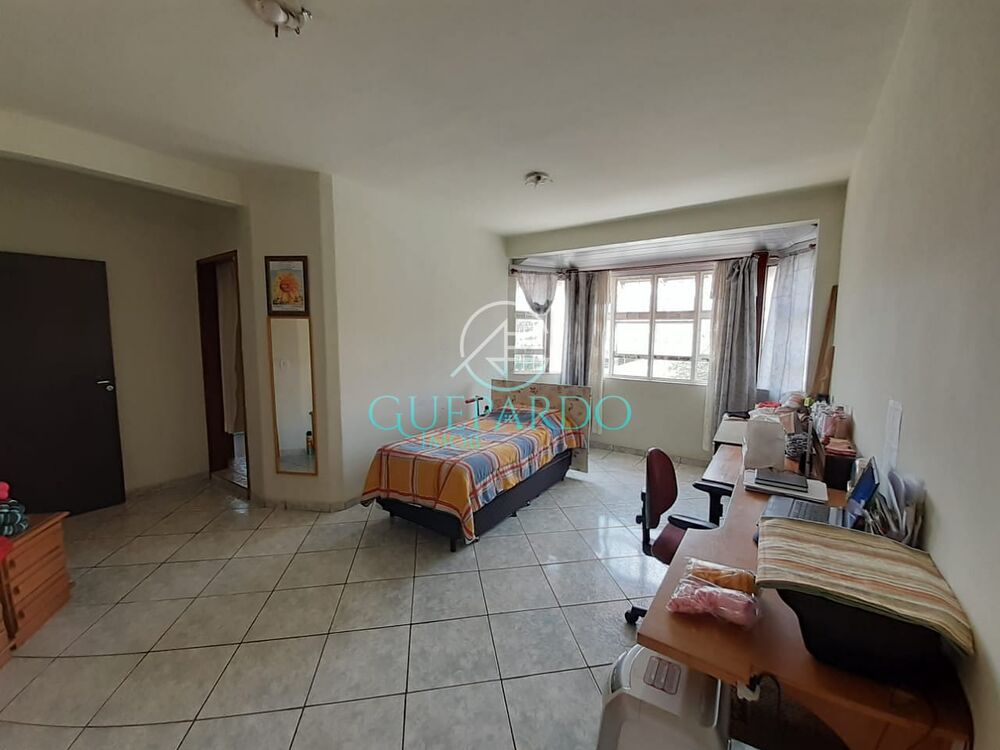 Casa, 6 quartos, 225 m² - Foto 15