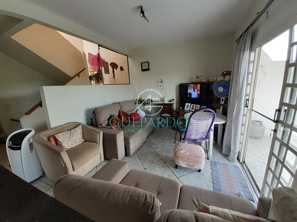 Casa, 6 quartos, 225 m² - Foto 9
