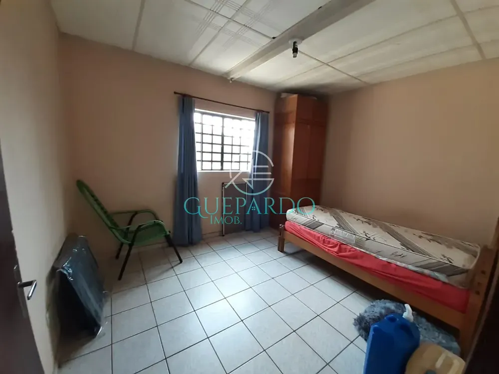 Casa, 6 quartos, 225 m² - Foto 22
