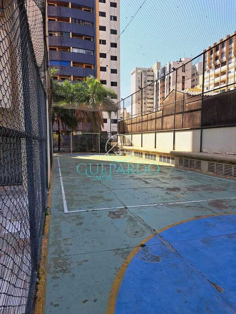 Apartamento à venda com 3 quartos, 147m² - Foto 4