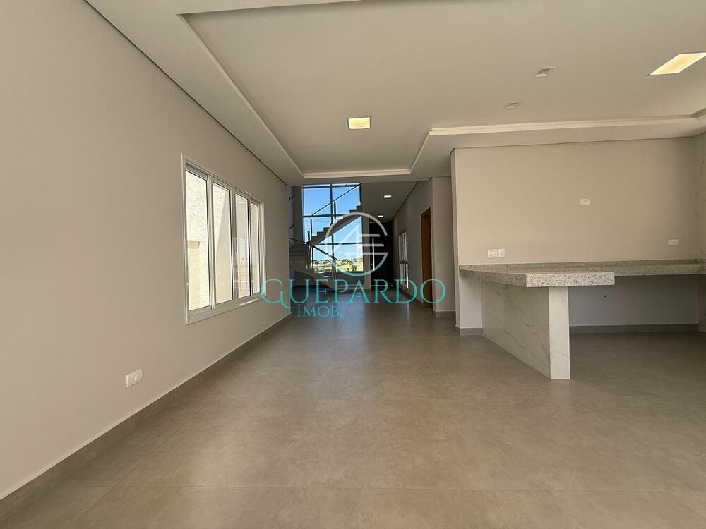 Casa, 3 quartos, 206 m² - Foto 5