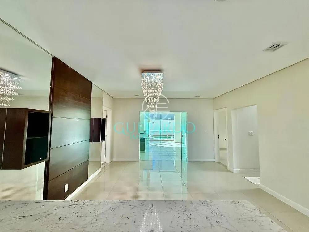 Casa, 3 quartos, 350 m² - Foto 1