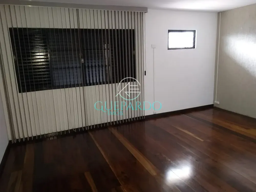 Sobrado, 3 quartos, 487 m² - Foto 2