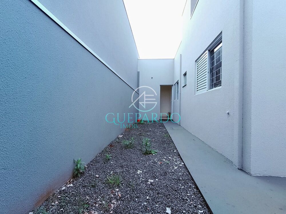 Casa à venda com 2 quartos, 56m² - Foto 6