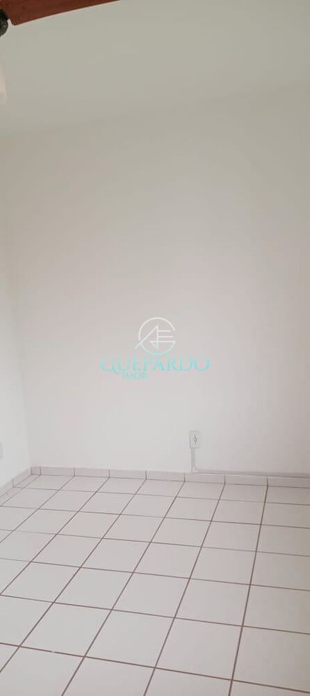 Apartamento à venda com 2 quartos, 45m² - Foto 4