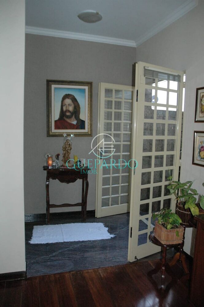 Casa, 4 quartos, 225 m² - Foto 3
