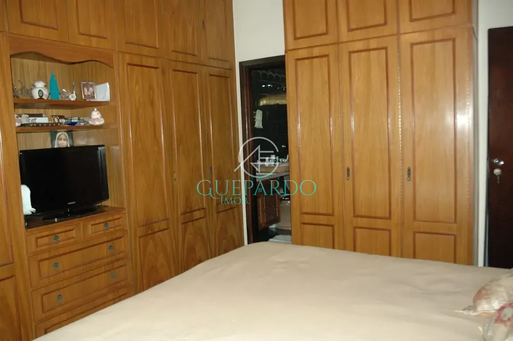 Casa, 4 quartos, 225 m² - Foto 8