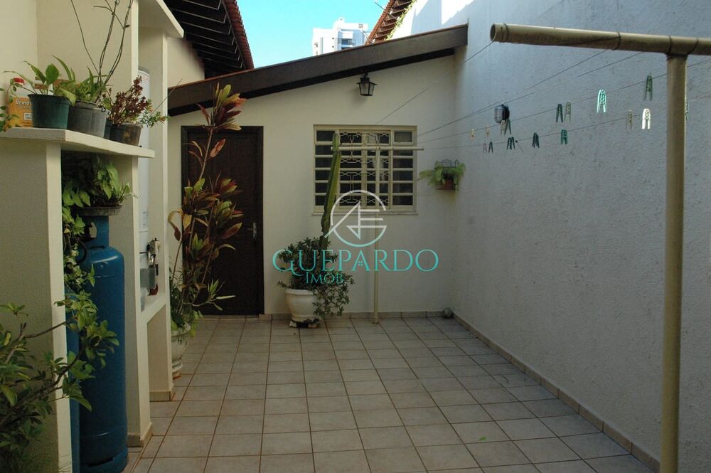 Casa, 4 quartos, 225 m² - Foto 4