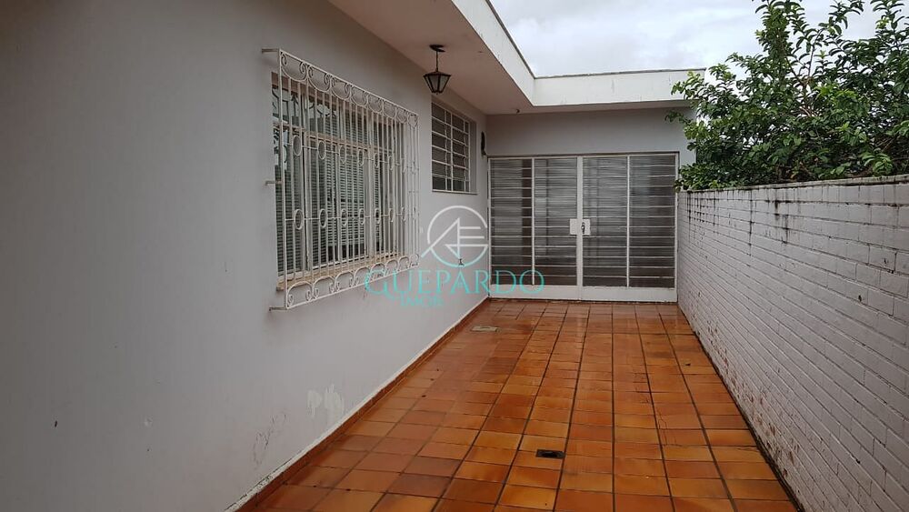Casa, 5 quartos, 174 m² - Foto 2