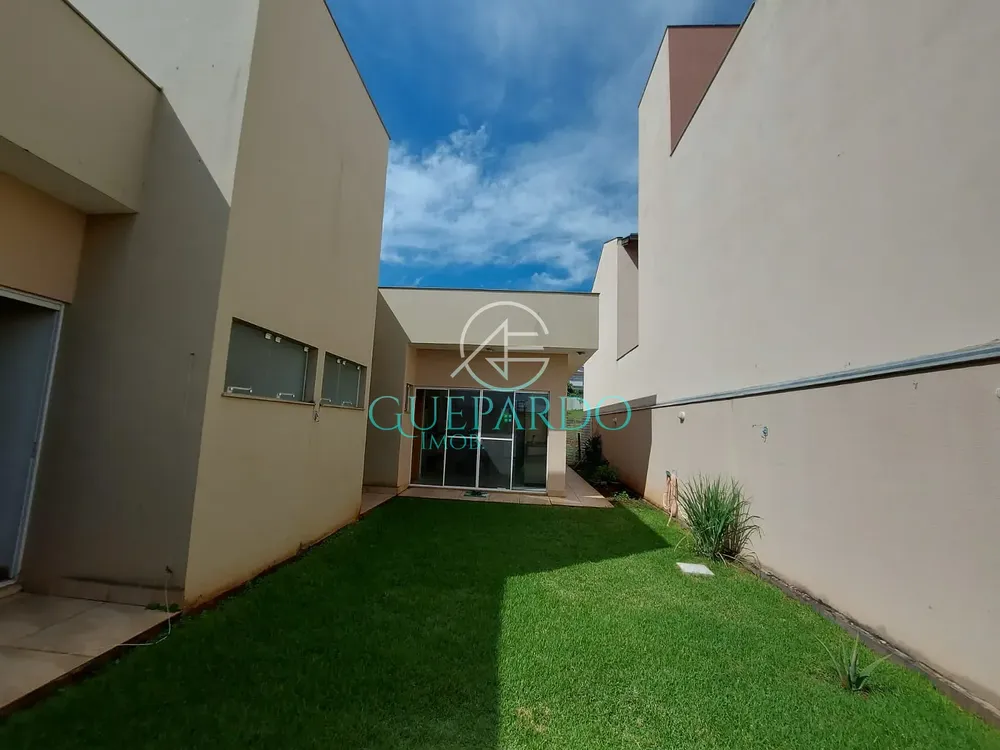 Casa, 2 quartos, 202 m² - Foto 17