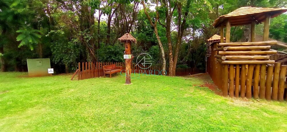 Casa, 2 quartos, 202 m² - Foto 1
