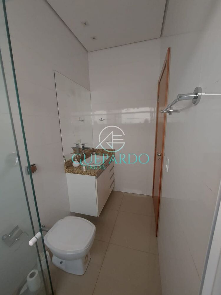 Casa, 2 quartos, 202 m² - Foto 3
