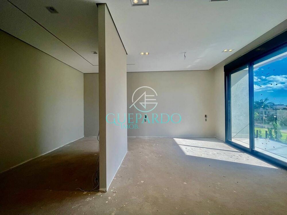 Casa à venda com 4 quartos, 329m² - Foto 8