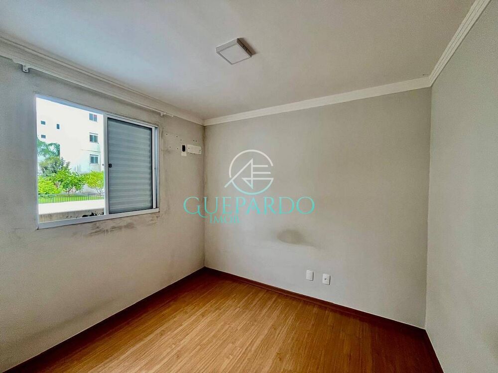 Apartamento à venda com 2 quartos, 46m² - Foto 4
