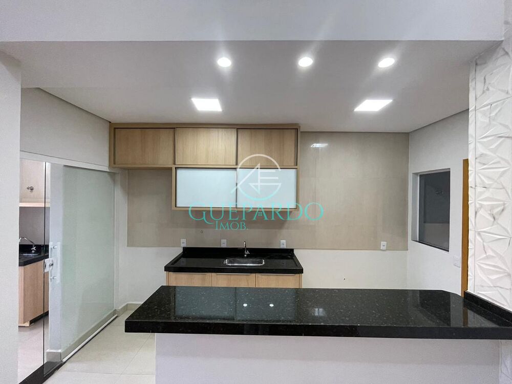 Casa, 3 quartos, 87 m² - Foto 2