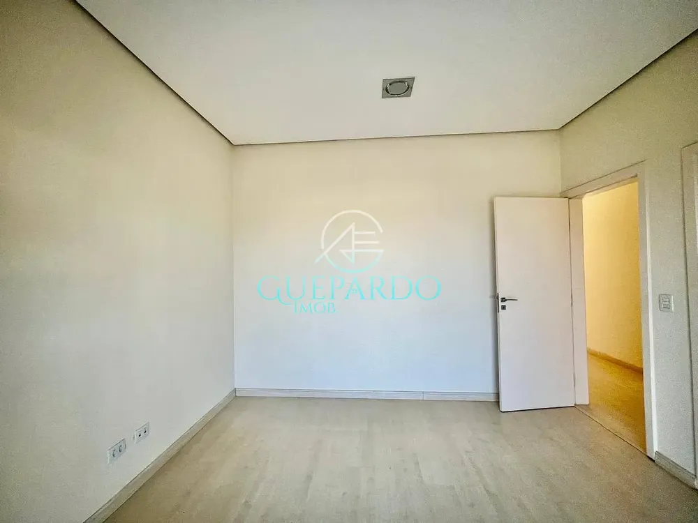Casa, 3 quartos, 220 m² - Foto 21