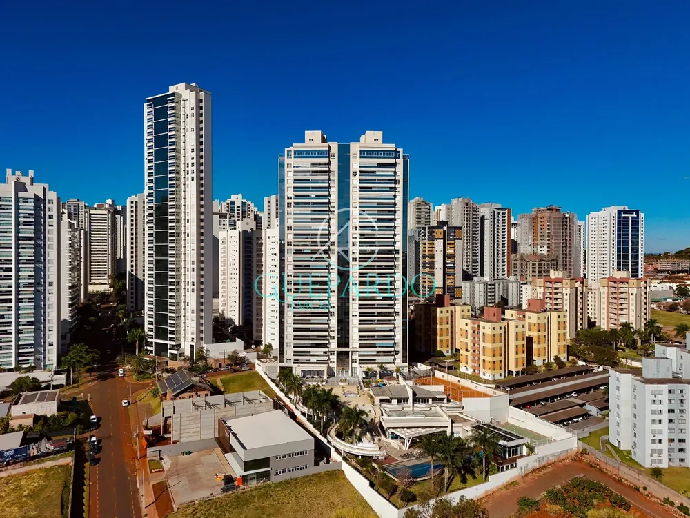 Cobertura, 3 quartos, 243 m² - Foto 2