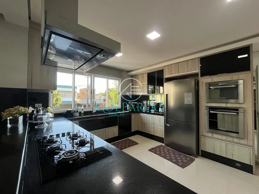 Sobrado, 3 quartos, 365 m² - Foto 6