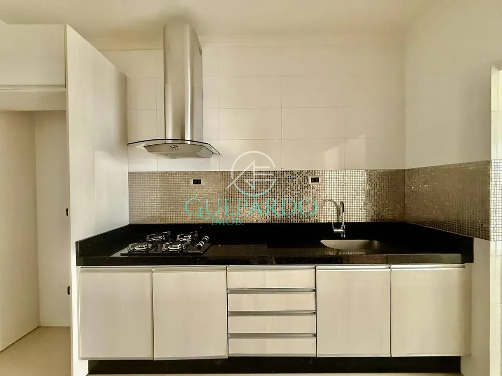 Casa, 3 quartos, 200 m² - Foto 8