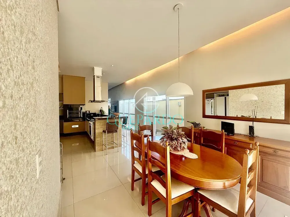 Casa, 3 quartos, 165 m² - Foto 1