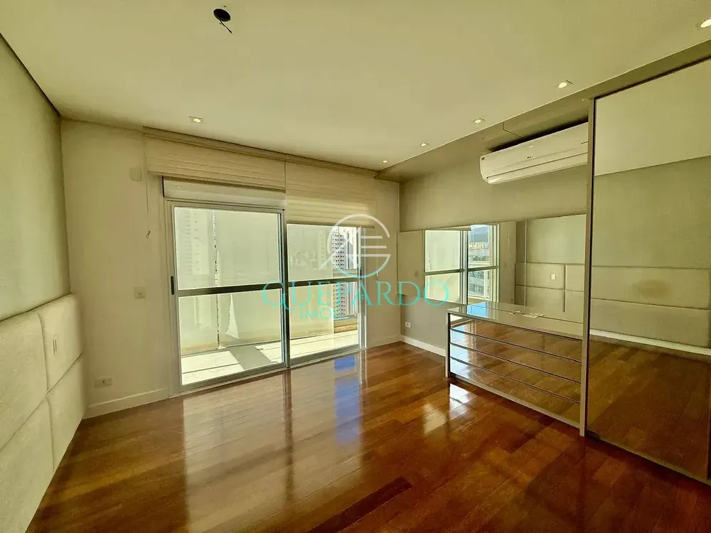 Apartamento, 3 quartos, 245 m² - Foto 7