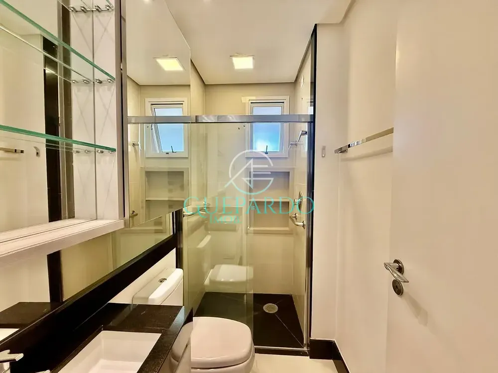 Apartamento, 3 quartos, 245 m² - Foto 3