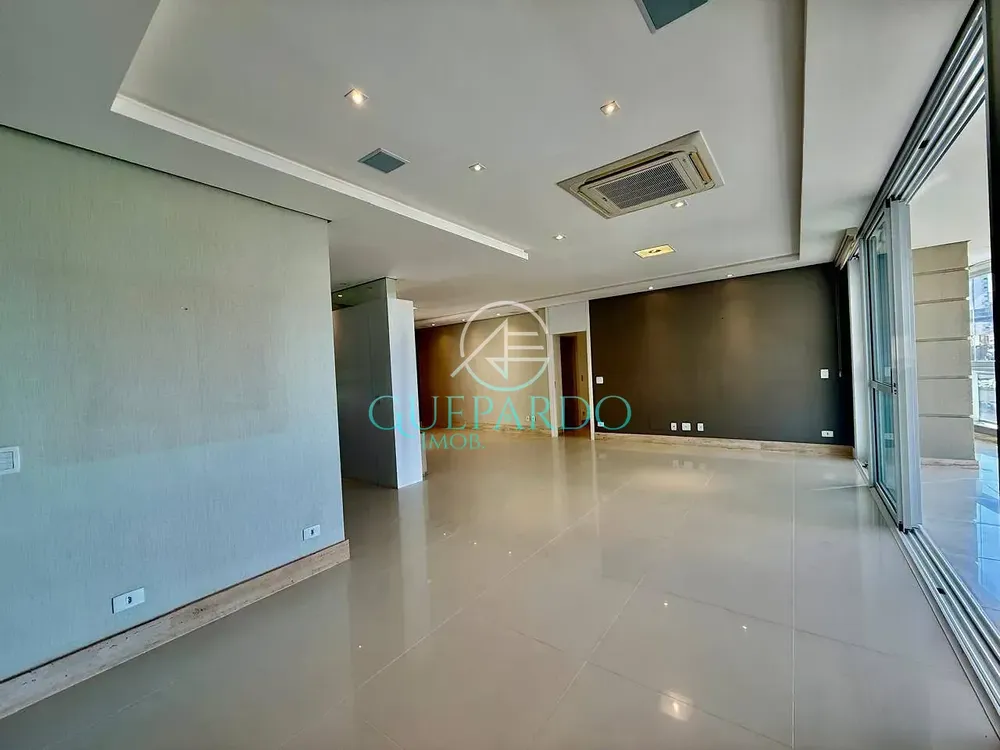 Apartamento, 3 quartos, 245 m² - Foto 4