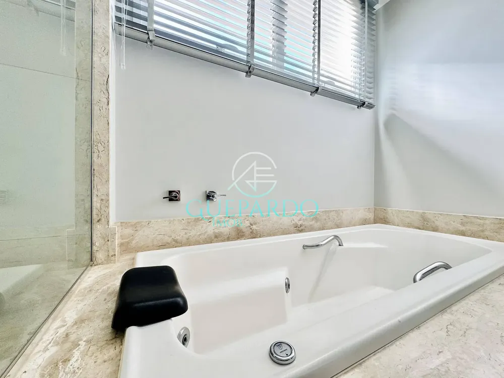 Apartamento, 3 quartos, 121 m² - Foto 2