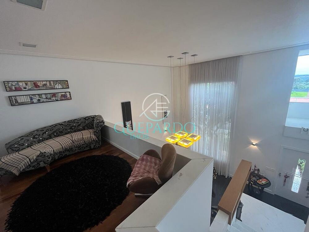 Sobrado à venda com 4 quartos, 471m² - Foto 4