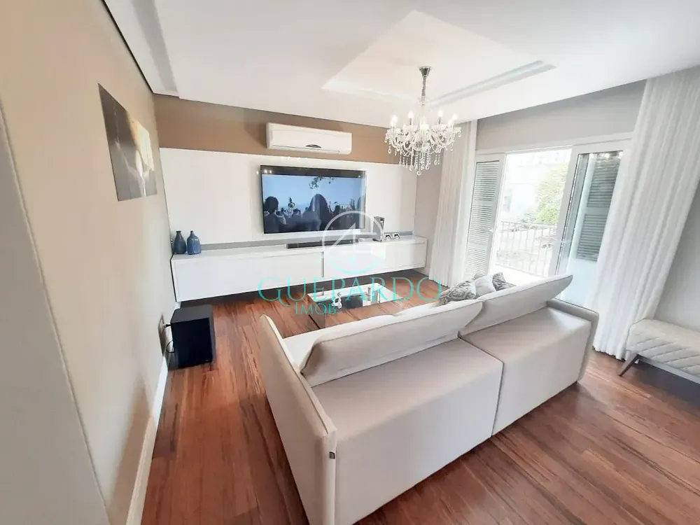 Apartamento, 3 quartos, 177 m² - Foto 1