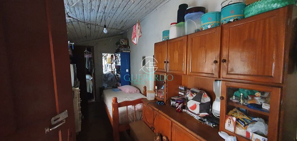 Casa à venda com 4 quartos, 155m² - Foto 3