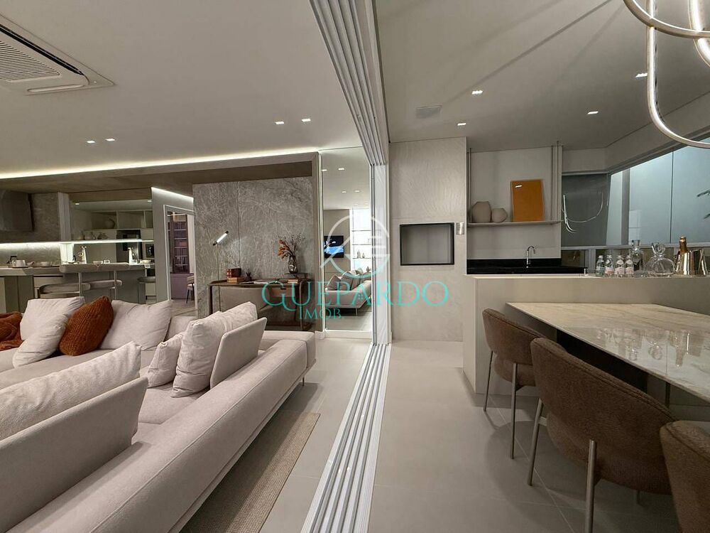 Apartamento, 3 quartos, 154 m² - Foto 1