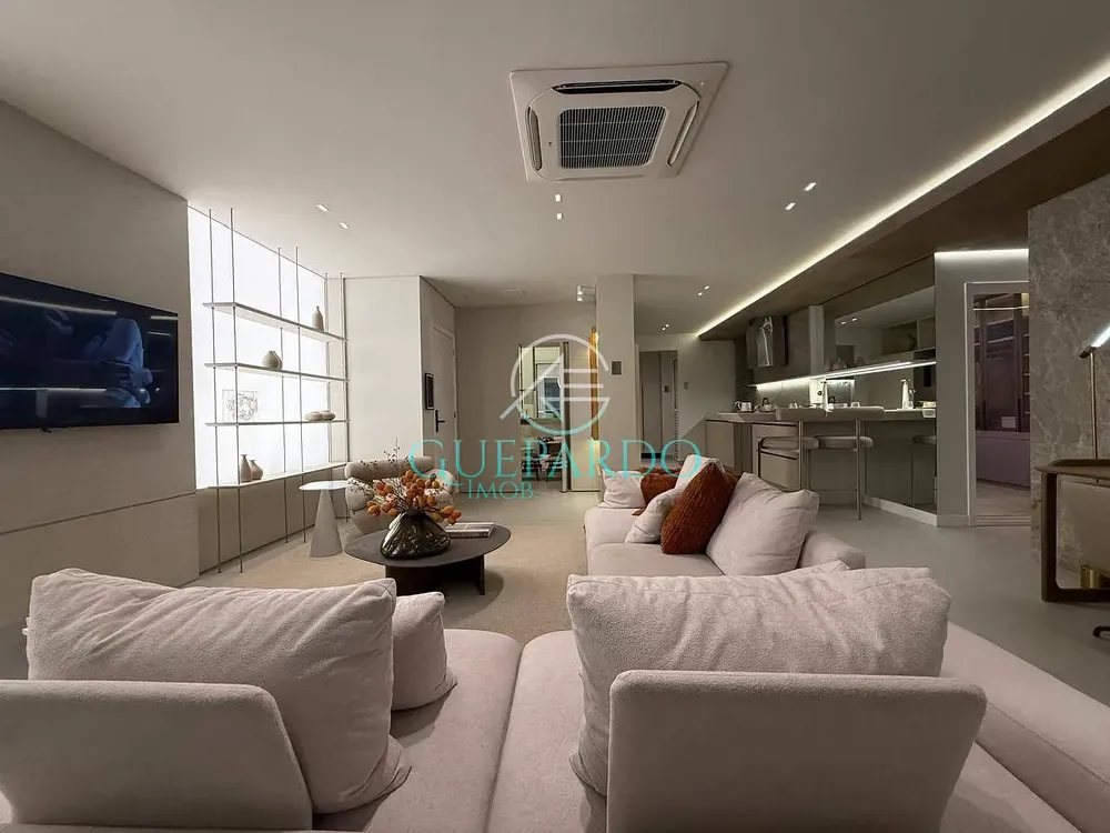 Apartamento, 3 quartos, 154 m² - Foto 1