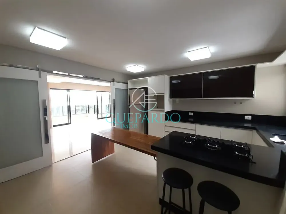Apartamento, 3 quartos, 186 m² - Foto 8