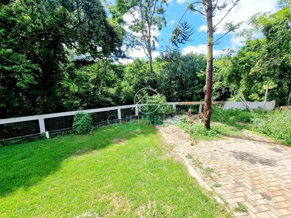 Chácara, 3 quartos, 4330 m² - Foto 1