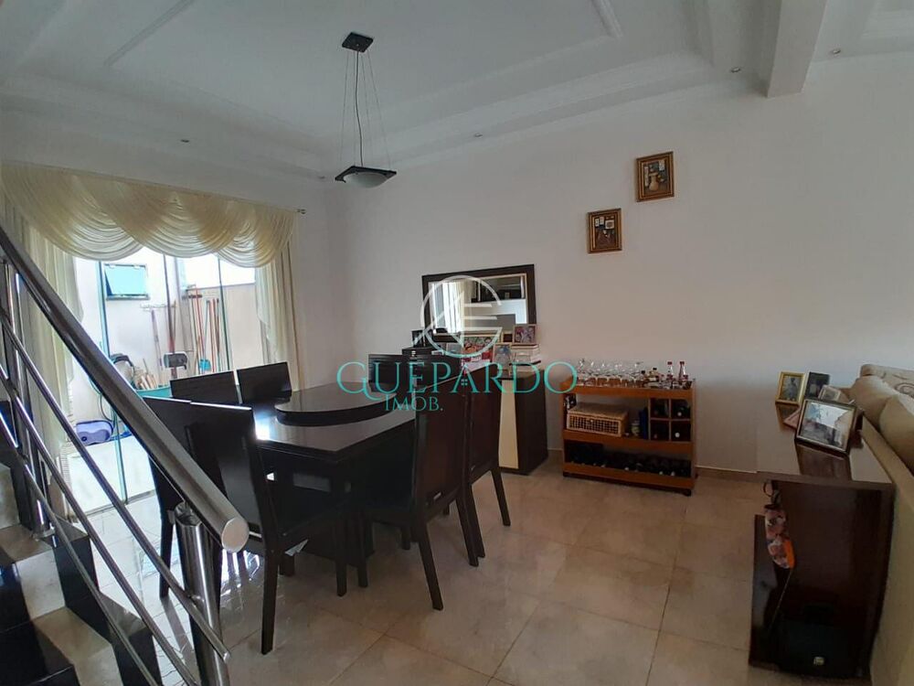 Sobrado, 3 quartos, 230 m² - Foto 4