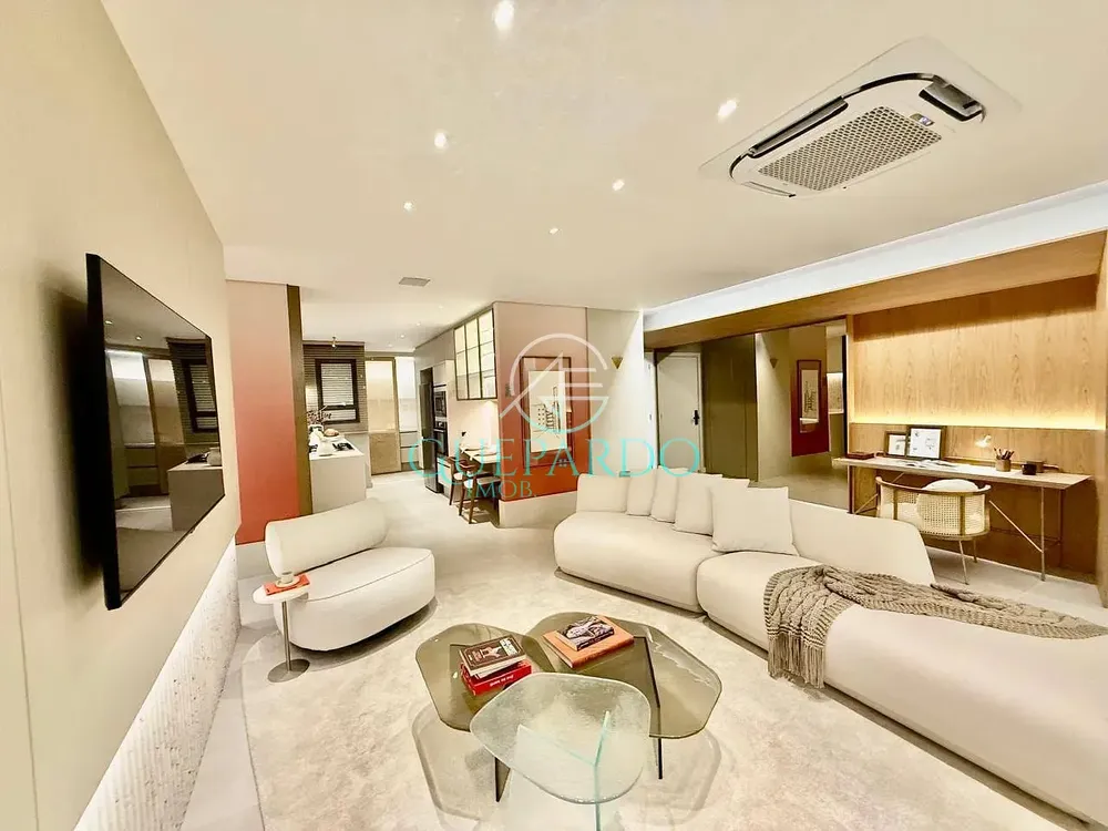 Apartamento, 3 quartos, 134 m² - Foto 1