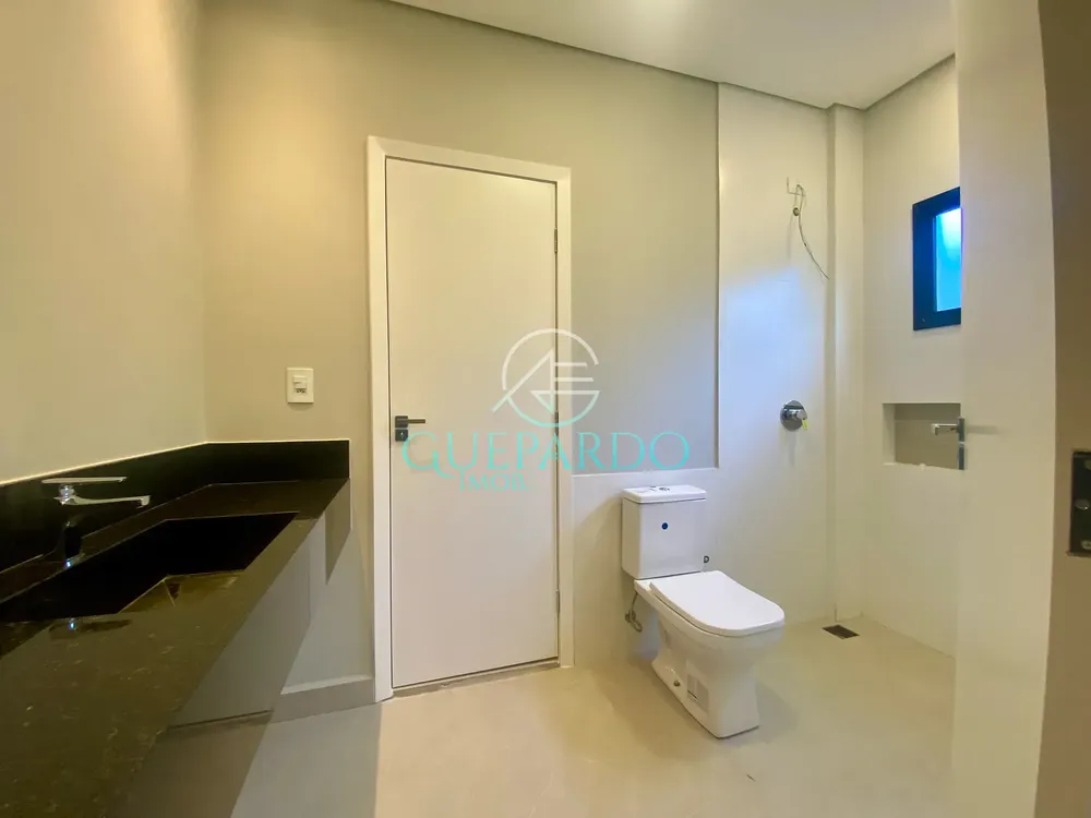 Casa, 3 quartos, 215 m² - Foto 7